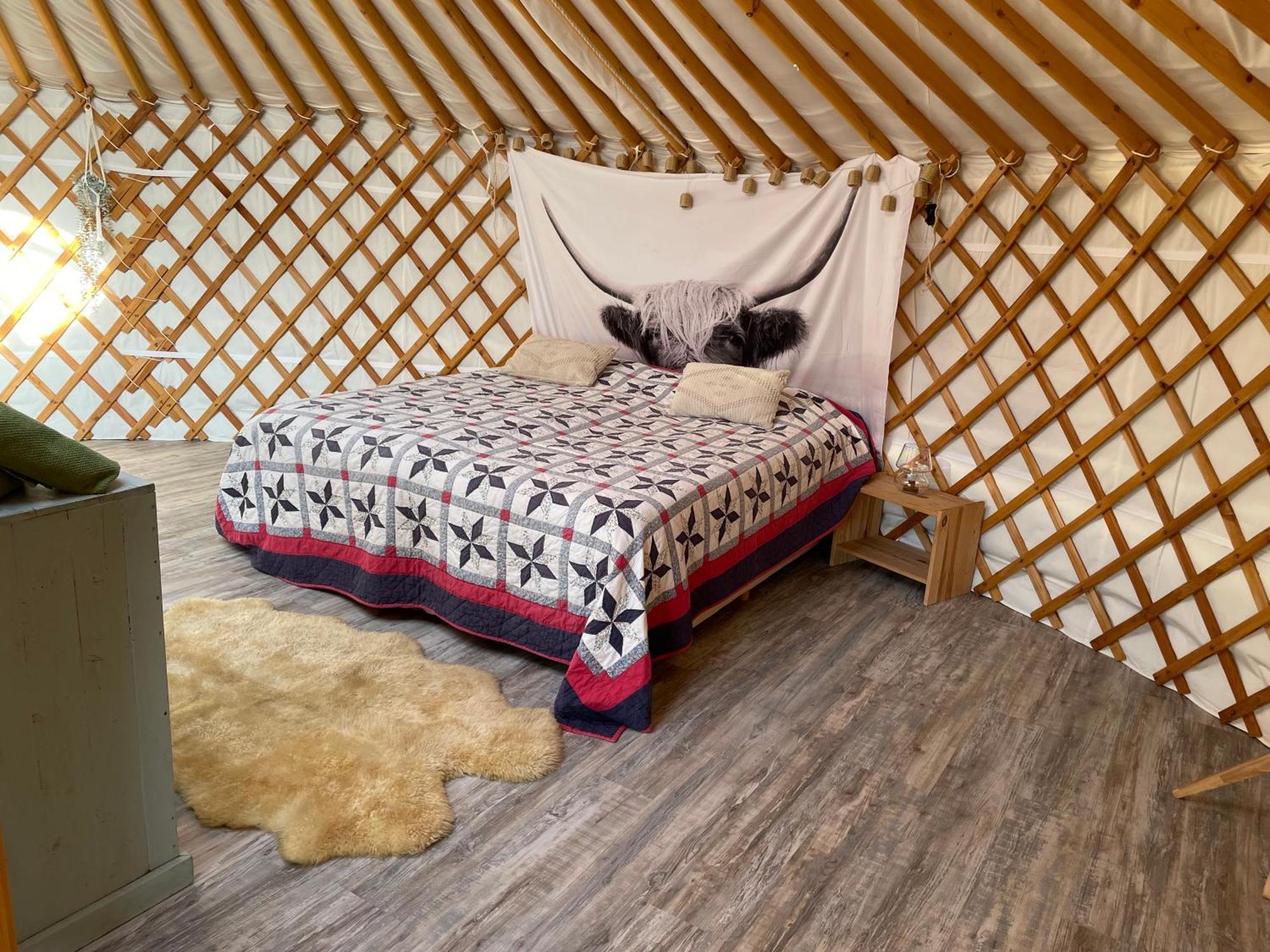 Hotel Luxe Yurt Koudekerke Esterno foto